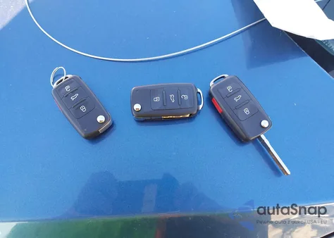 2017 Volkswagen Jetta 1.4T Se из США, поврежденный, VIN 3VWDB7AJ5HM228741